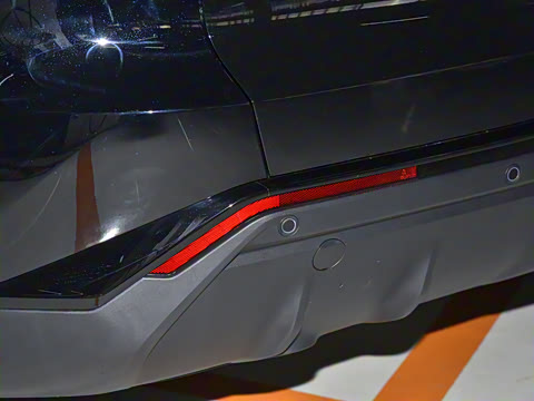 2025�� 215Max ��ΪǬ���Ǽ�ADS SE���̰�