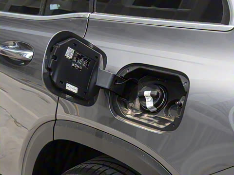 2025�� GLB 220 ʱ����