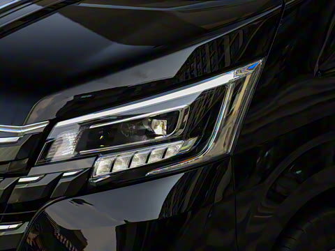 2026�� EUROFIA R580