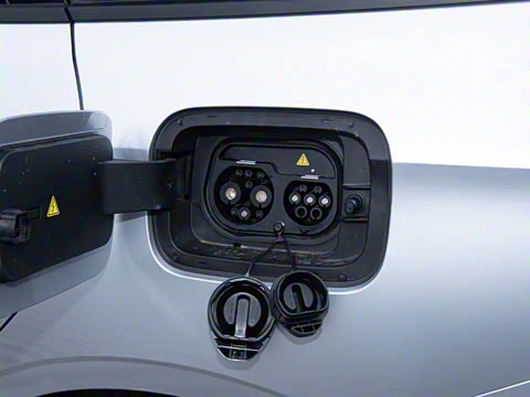 2025�� EM-i 140km ̽��+��