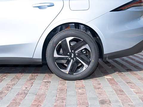 2025�� EM-i 140km ̽��+��