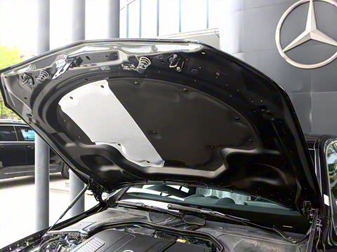 2024�� �Ŀ� C 200 L �˶���