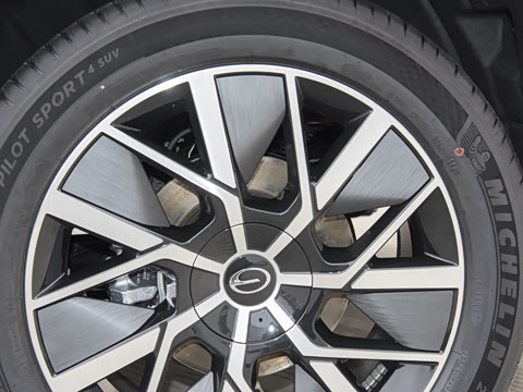 2025�� 180km Ultra ���������״��