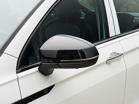 2024�� 330TSI �����콢��