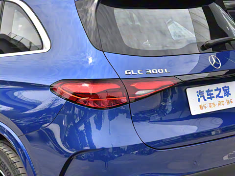 2025�� �Ŀ� GLC 300 L 4MATIC ������ 5��