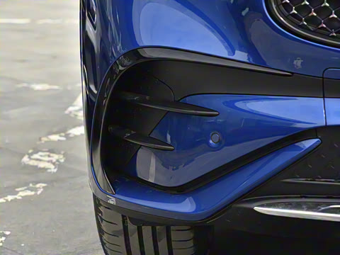 2025�� �Ŀ� GLC 300 L 4MATIC ������ 5��