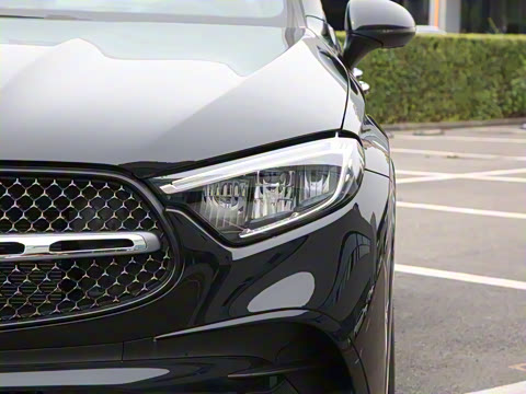 2024�� GLC 260 L 4MATIC ������ 7��