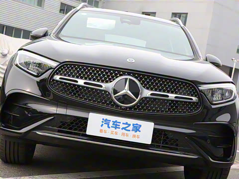 2024�� GLC 260 L 4MATIC ������ 7��