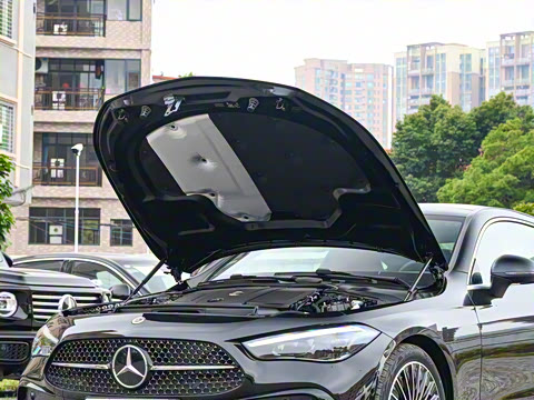 2025�� CLE 260 ���ܳ�