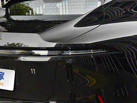 2025�� Max ���̰�