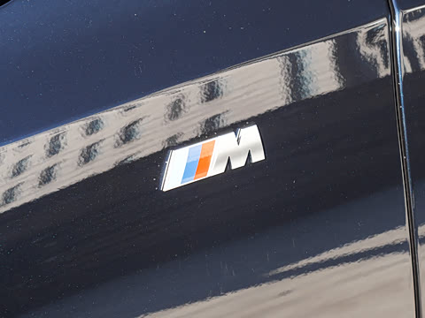 2025�� 530Li ������ M�˶���װ