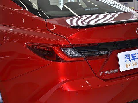 2024�� ˫�� 2.0HS �˶���