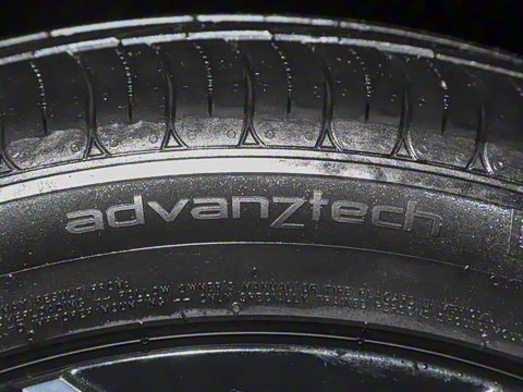 2025�� 300Ultra  �����Ǽ�AD PRO���̰�