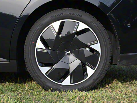 2025�� 600 �������� Max