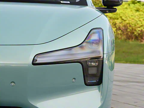 2025�� 600 �������� Max