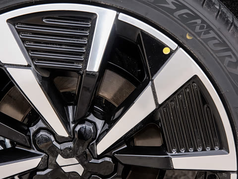 2025�� Air 530km D����