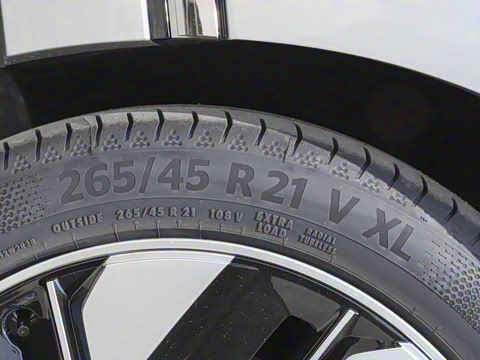 2025�� 210Ultra�Ǽݰ� 6��