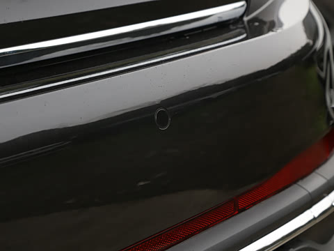 2025�� �Ŀ� 300TSI DSG׿Խ��