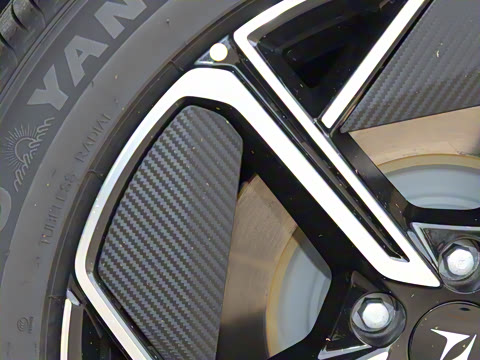 2025�� ���� 550AirѲ����