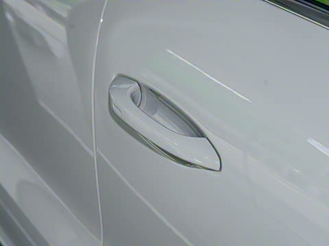 2025�� Cayenne 3.0T ���ΰ�