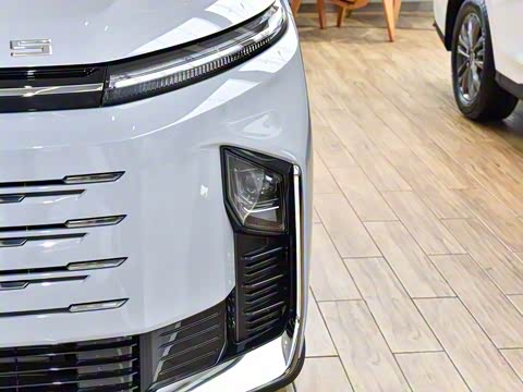 2025�� �콢��