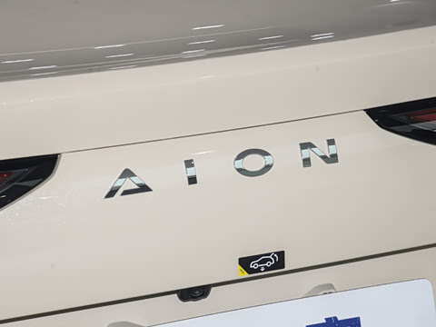 2025�� 650 ������