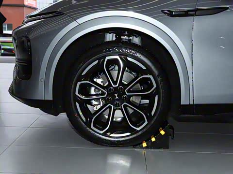 2025�� 625 ������ Max �콢��