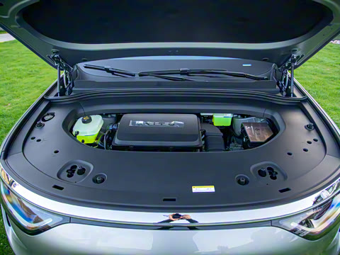 2025�� ���� Ultra�� 53.4kWh 5����