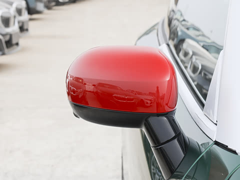 2025�� JOHN COOPER WORKS