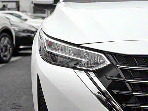 2025�� 1.6L CVT���İ�