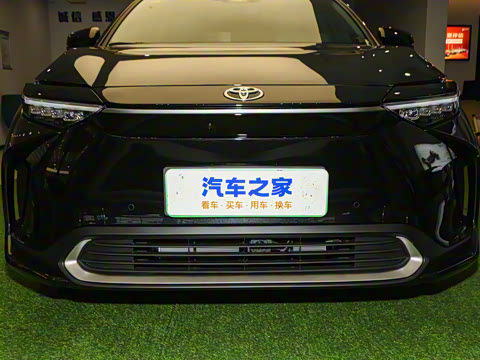 2025�� 560 ����Max��