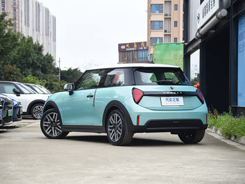 2025�� 1.5T COOPER ������