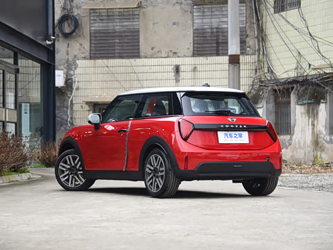 2025�� 1.5T COOPER ������