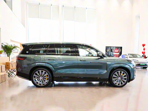 2025�� ������