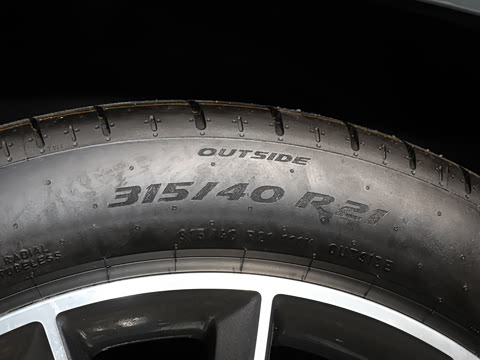 2025�� GLE 450 4MATIC ������