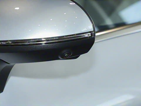 2025�� 500 4MATIC �ȷ��