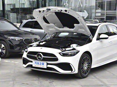 2025�� �Ŀ� C 200 L �˶���