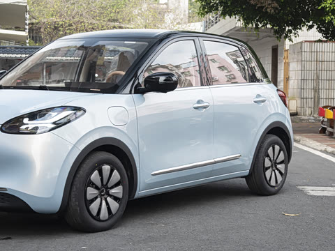 2025�� 410km ��Ϭ������