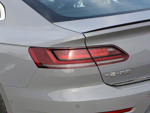 2025�� 380TSI ��Ŀ ������