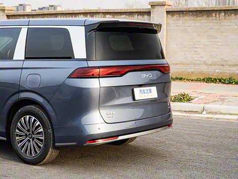 2025�� DM-i 1.5T 100km ��Խ��