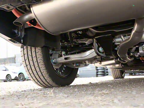 2025�� 180 ��������Ultra���� 6��