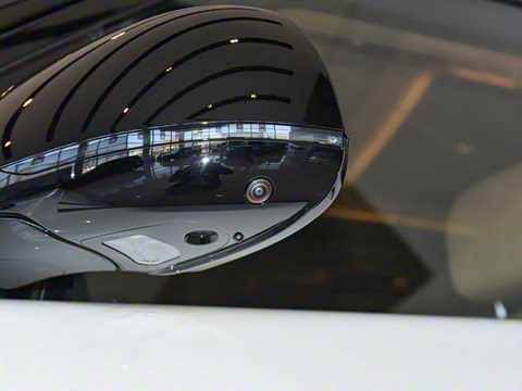 2025�� 3.0 L6 360PS ʢ����