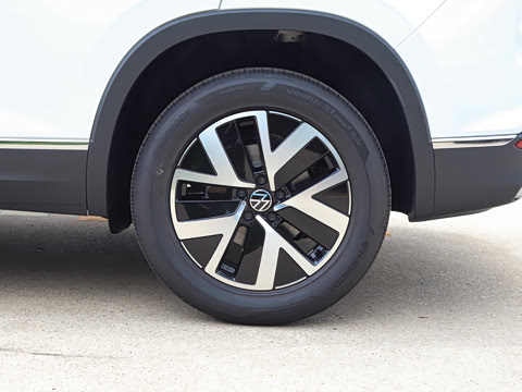 2025�� �Ŀ� ������ 300TSI