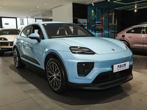 2024�� Macan 4