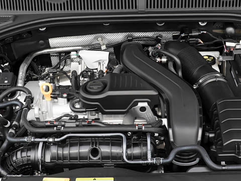 2025�� �Ŀ� 300TSI DSG��Խ��