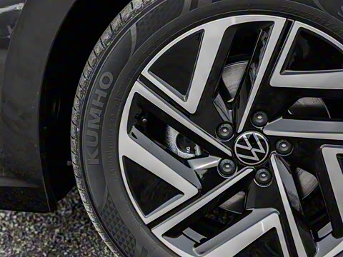 2025�� �Ŀ� 300TSI DSG��Խ��