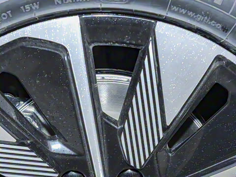 2025�� EV �Ǽݰ� 520km ������