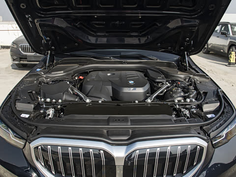 2025�� 530Li ������ ������װ