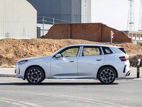 2025�� xDrive30L ������ M�˶���װ