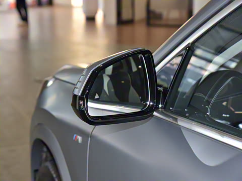 2024�� sDrive25i M�˶���װ